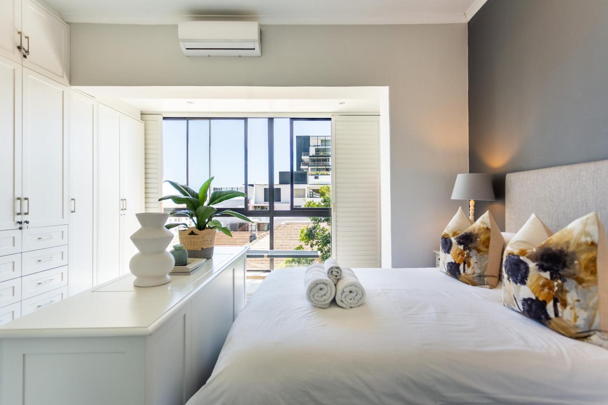 For 8 In Point * Kaapstad